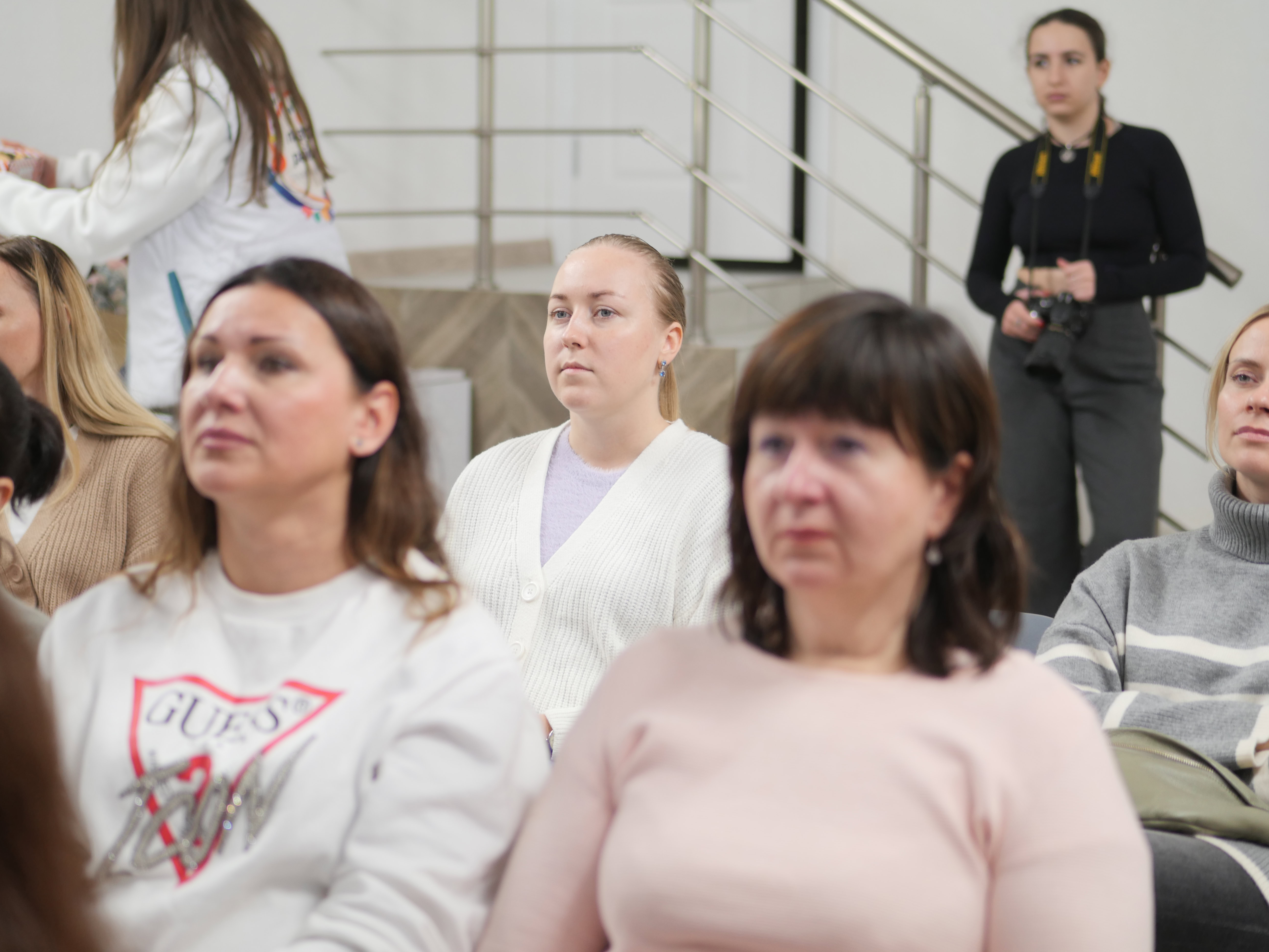 Благодійний ярмарок від U&WE-Hub: як у Запоріжжі підприємниці створюють бізнес і допомагають ЗСУ