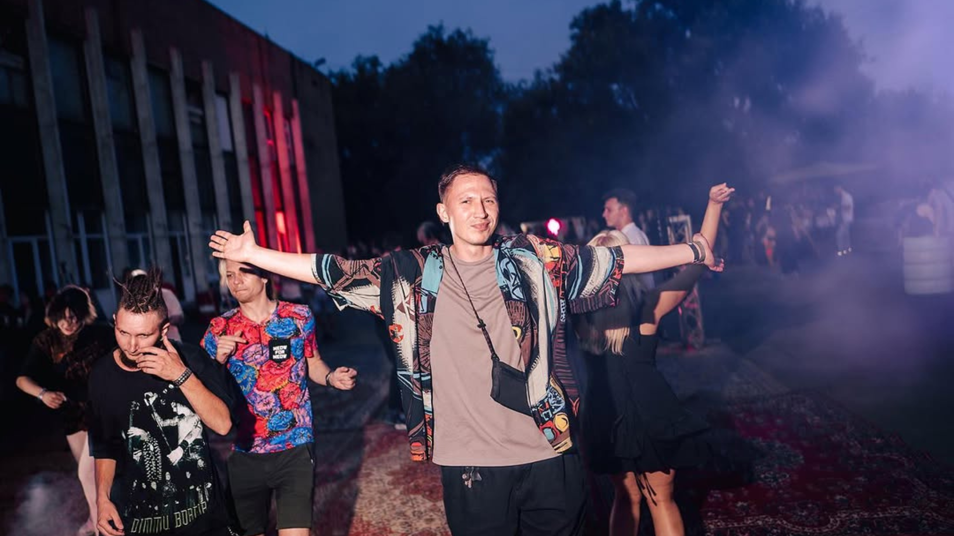 Хочеться, щоб «Ой, у нас класно»: як The Garage Party допомагає армії та просуває андеграунд культуру в Запоріжжі