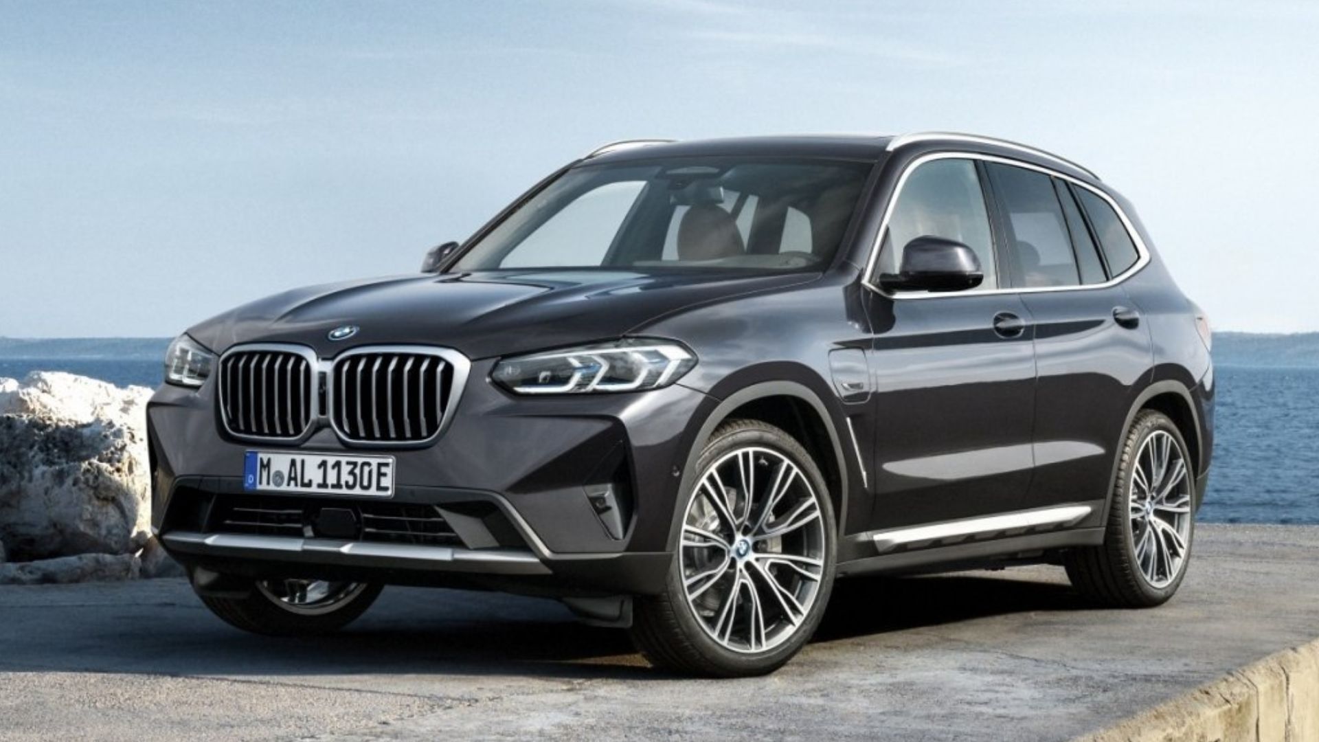 Оновлення автопарків у 2024 році: які авто обирають депутати