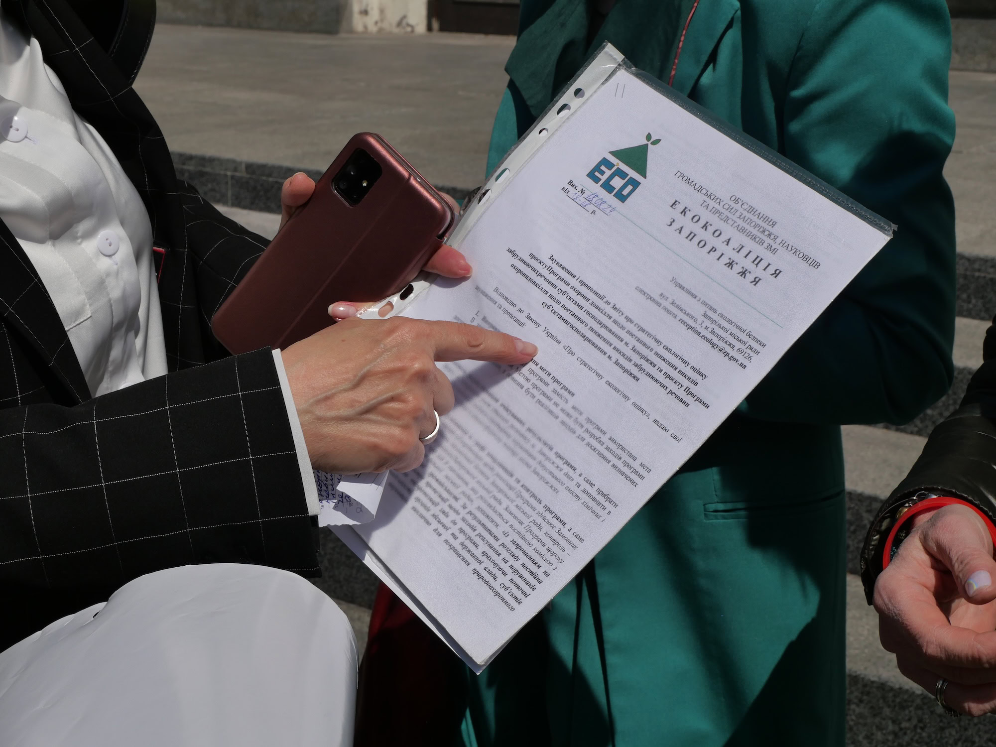 У Запоріжжі презентували програму зниження викидів: явка депутатів і позиція громади