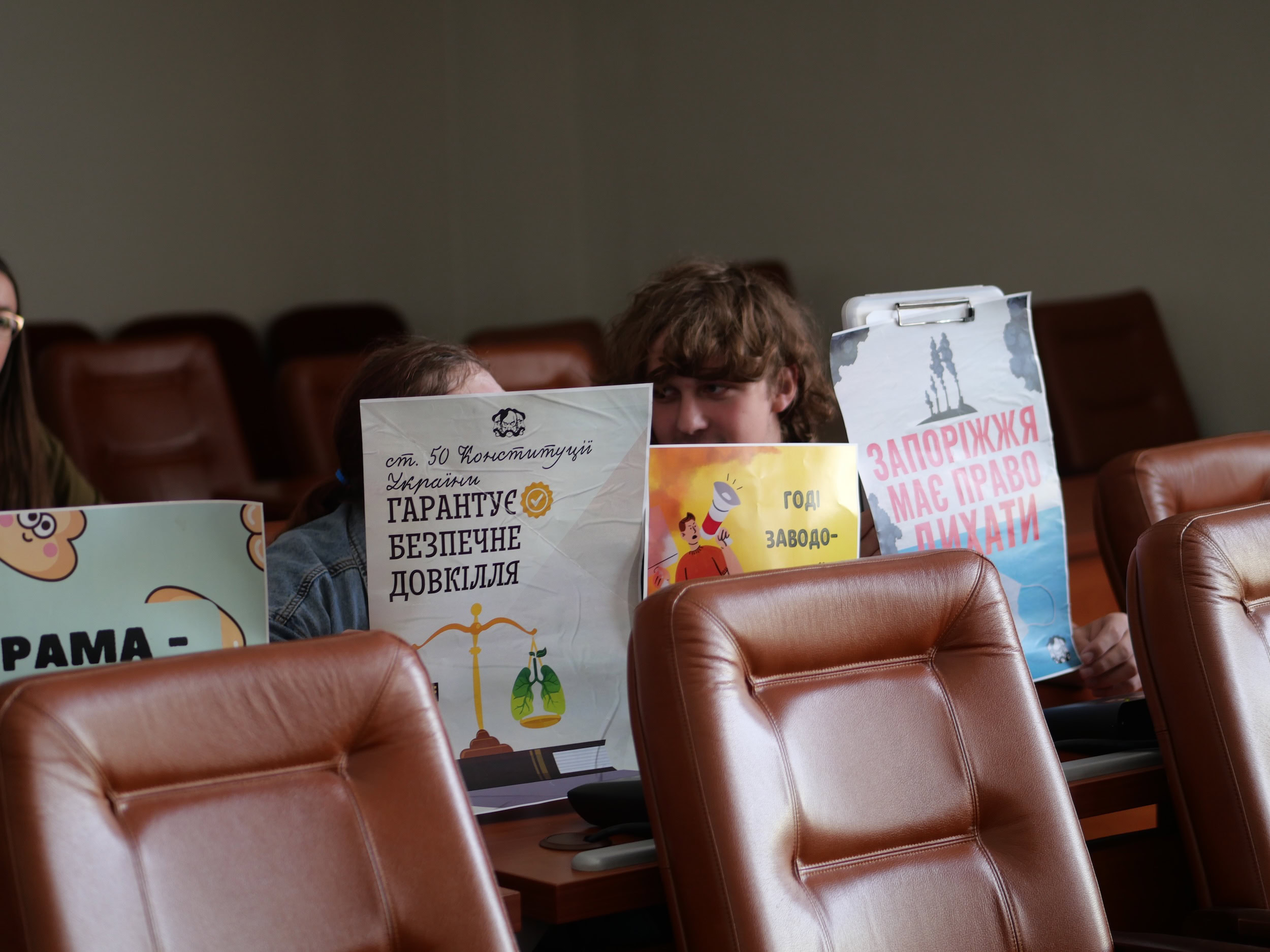 У Запоріжжі презентували програму зниження викидів: явка депутатів і позиція громади