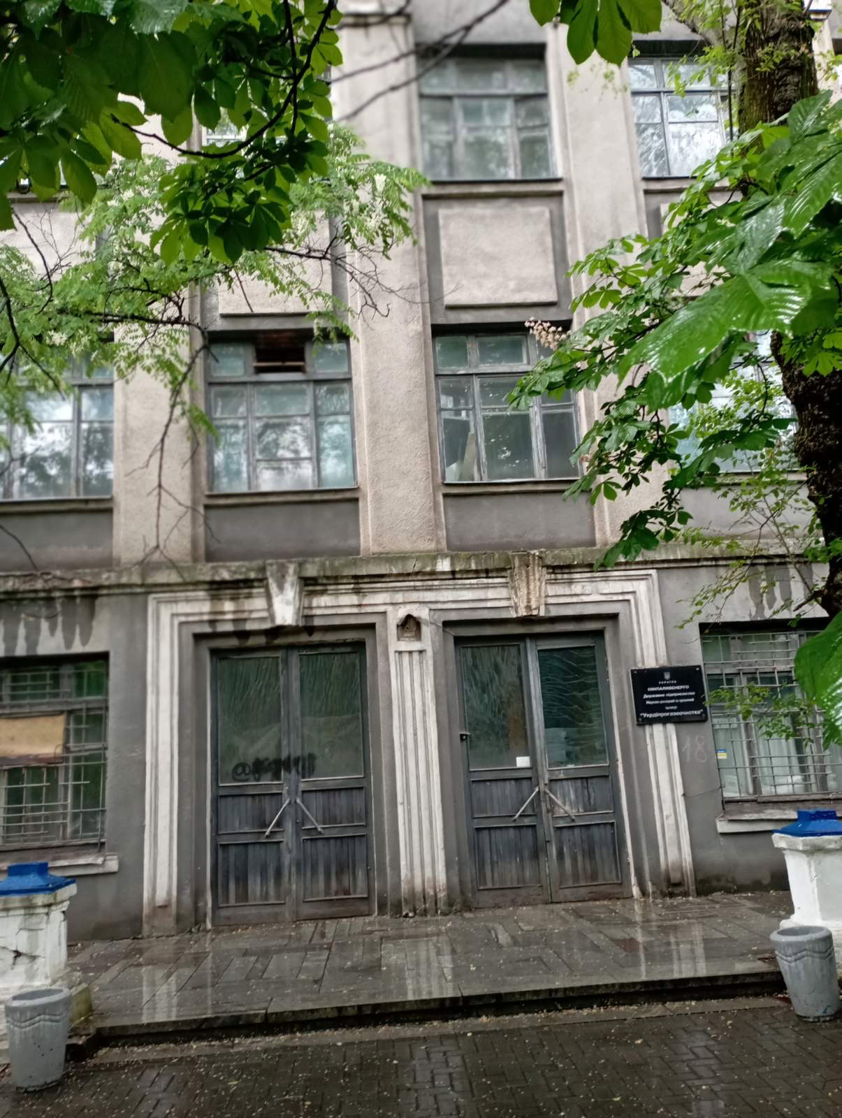 Мільйони в металобрухті: як держава не може продати промислових гігантів в Запоріжжі