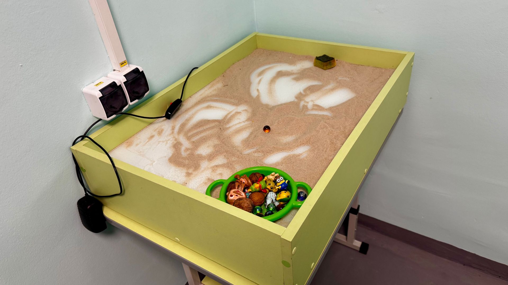 Укриття школи №104 відремонтували за 9,9 мільйона гривень