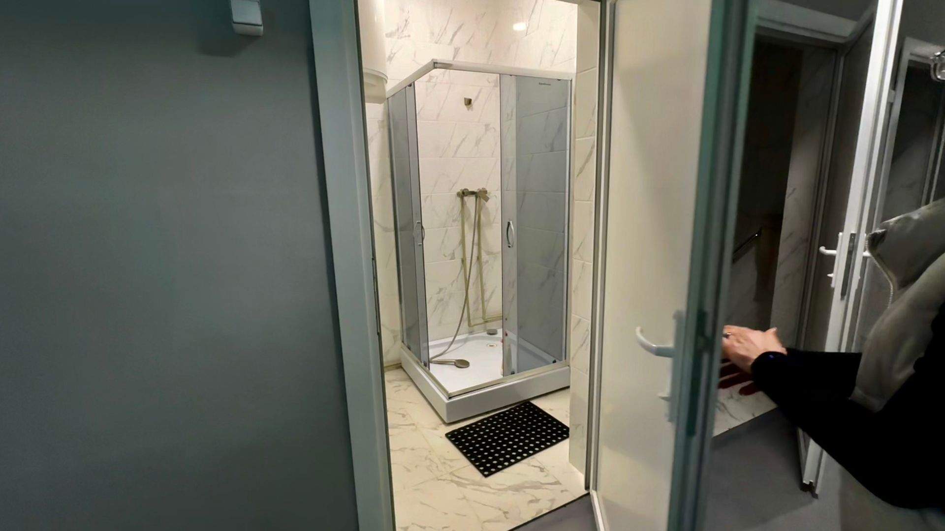 Новий навчальний простір під землею: як працює укриття гімназії №104