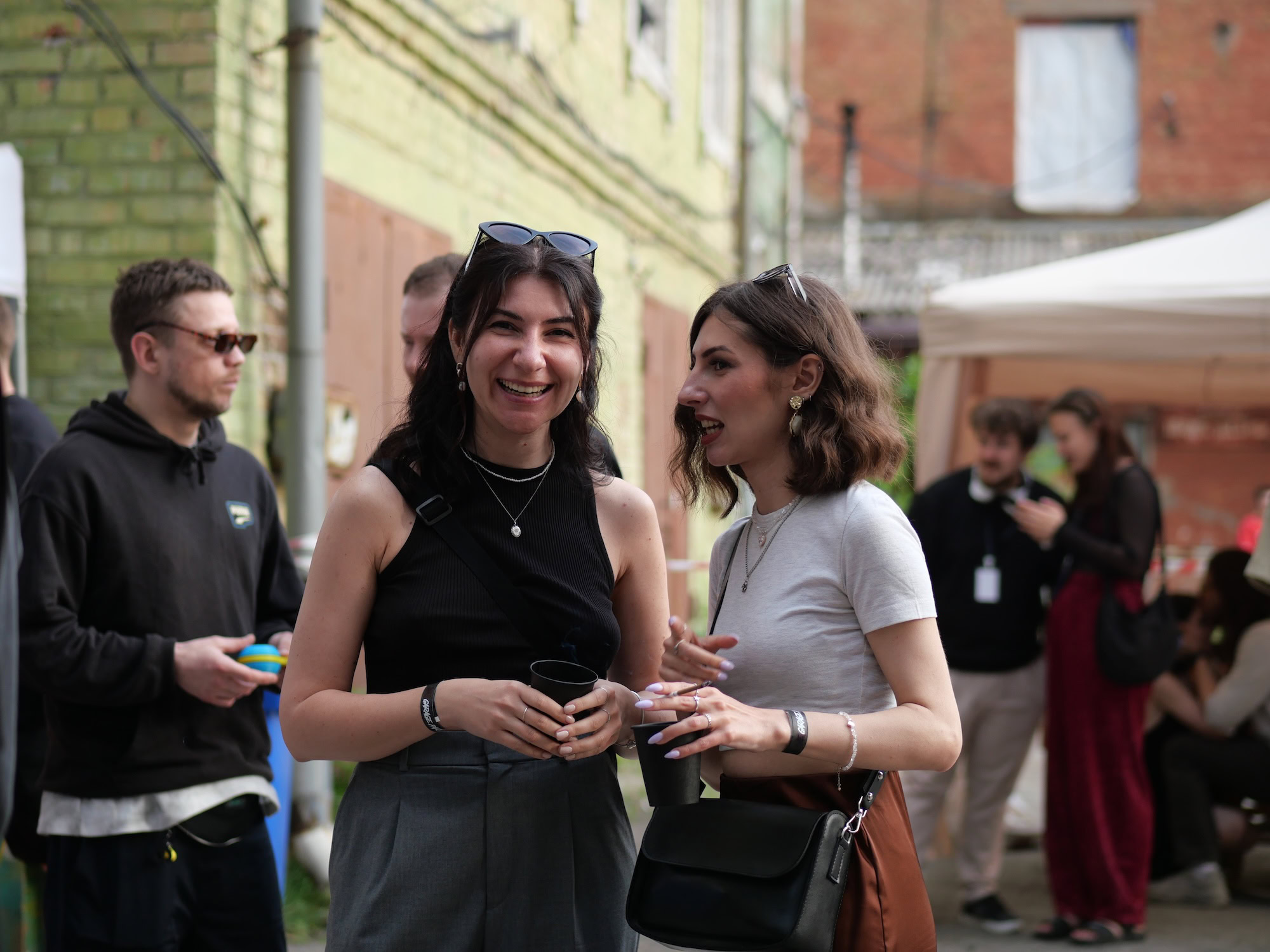 Музика, дощ і хот-доги: як танцювали в Запоріжжі на Гараж паті