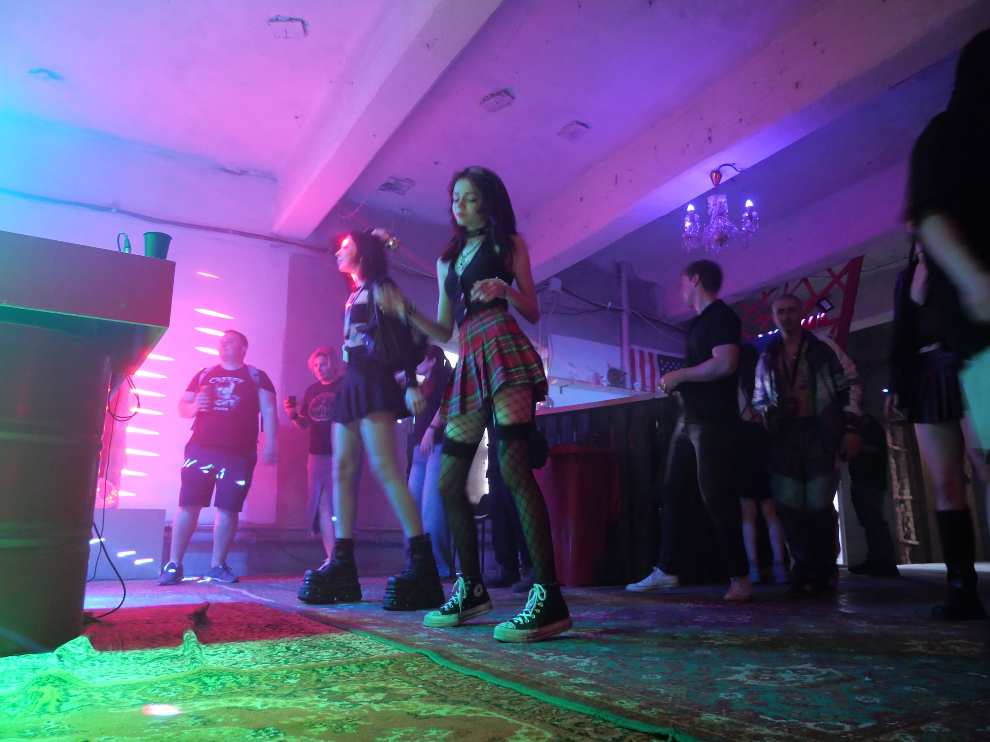 Музика, дощ і хот-доги: як танцювали в Запоріжжі на Гараж паті