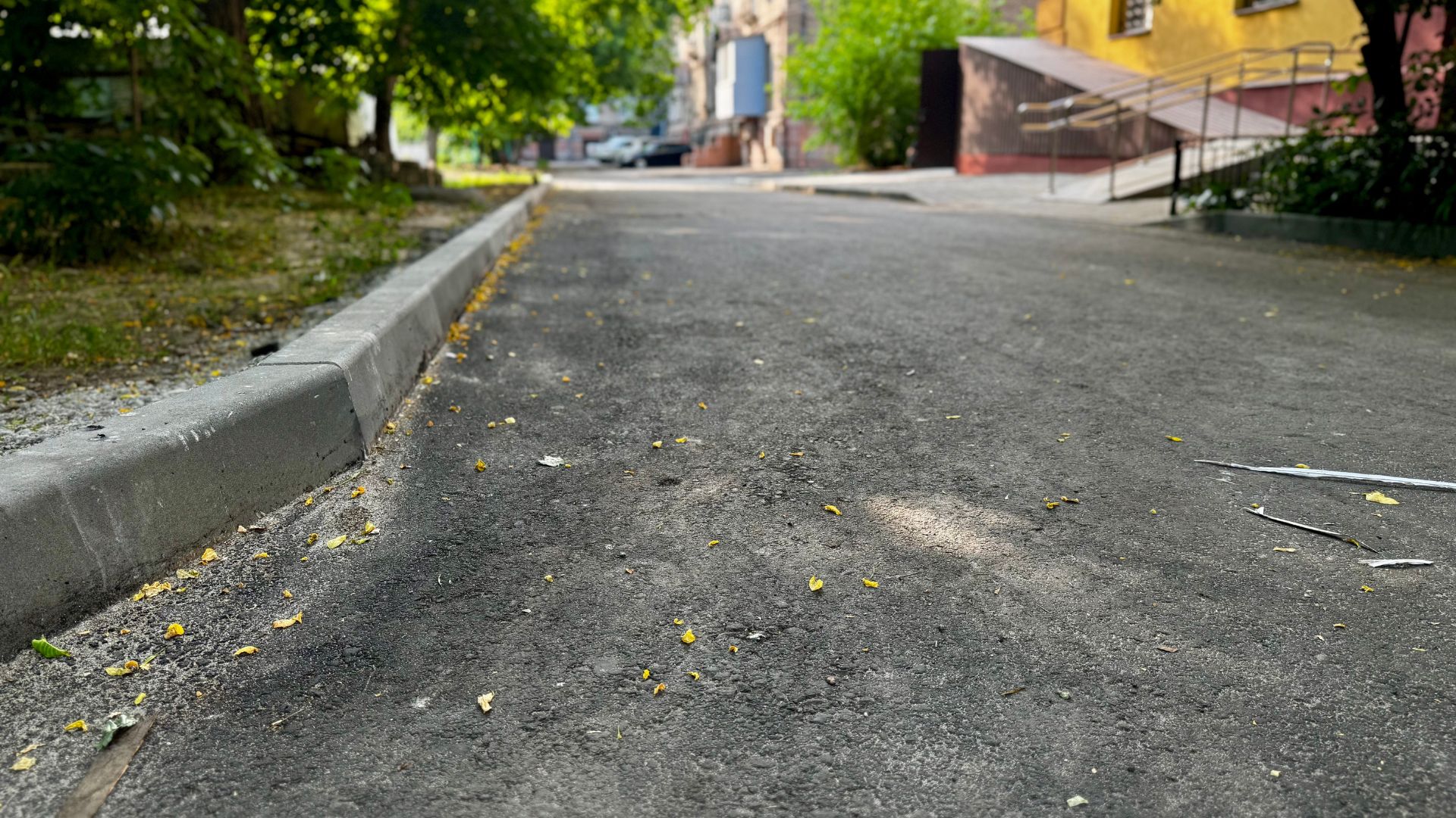 97% готовності: чи стане червень останнім місяцем ремонту на Сталеварів, 16