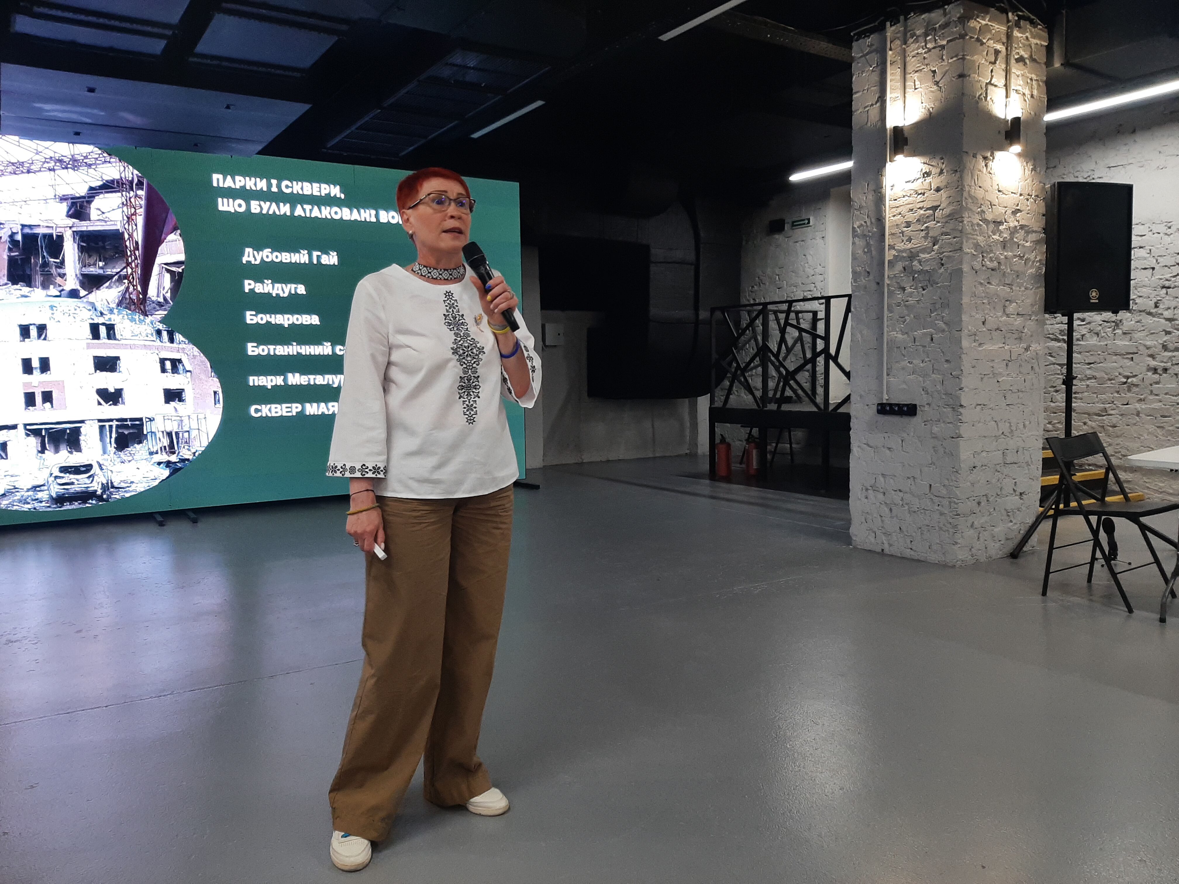 Безпека або відпочинок: як у Запоріжжі пройшли громадські слухання щодо ремонту скверу Маяковського