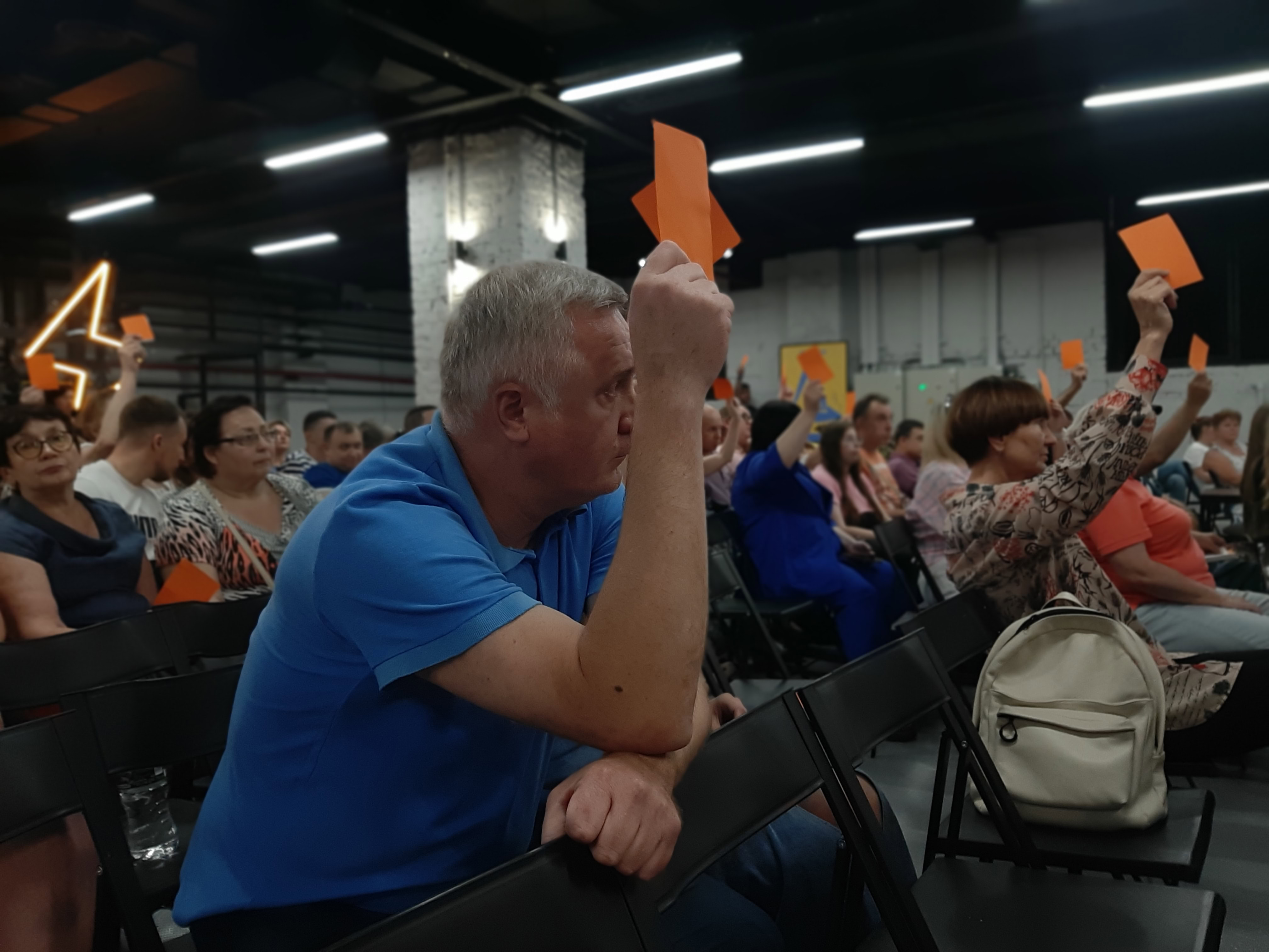 Безпека або відпочинок: як у Запоріжжі пройшли громадські слухання щодо ремонту скверу Маяковського