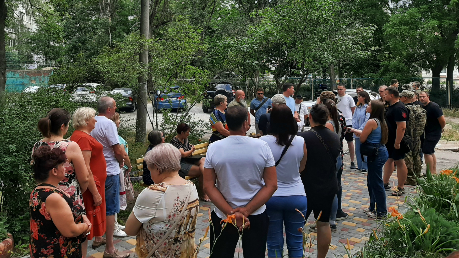 Після спротиву – підтримка: у Запоріжжі погодили встановлення підйомника для ветерана