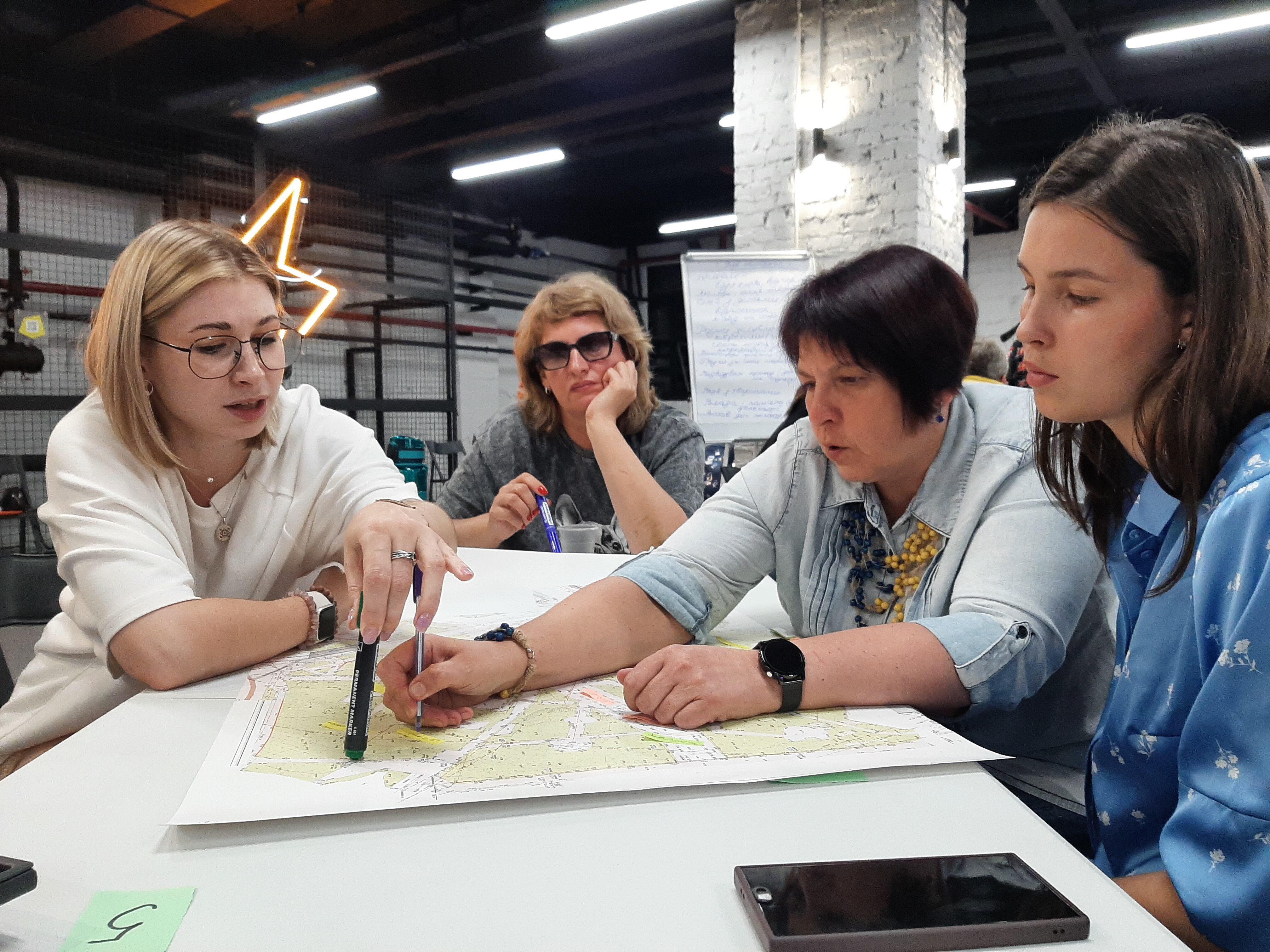 Між пам’яттю та простором для життя: у Запоріжжі пройшли громадські обговорення реконструкції парку Металургів