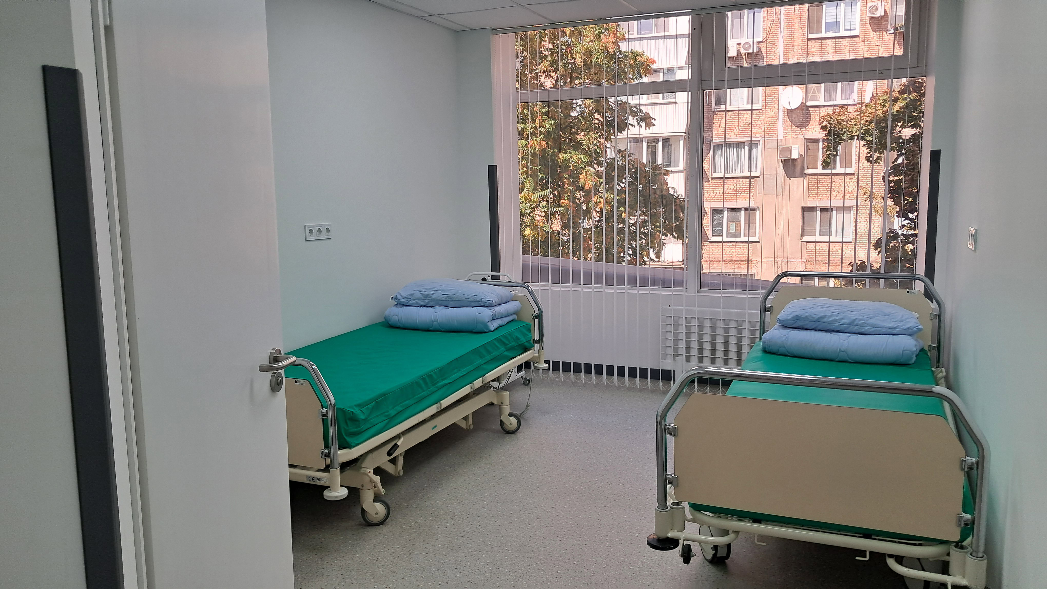 Олександрівська лікарня Запоріжжя: від турботи під час народження до відновлення після травм