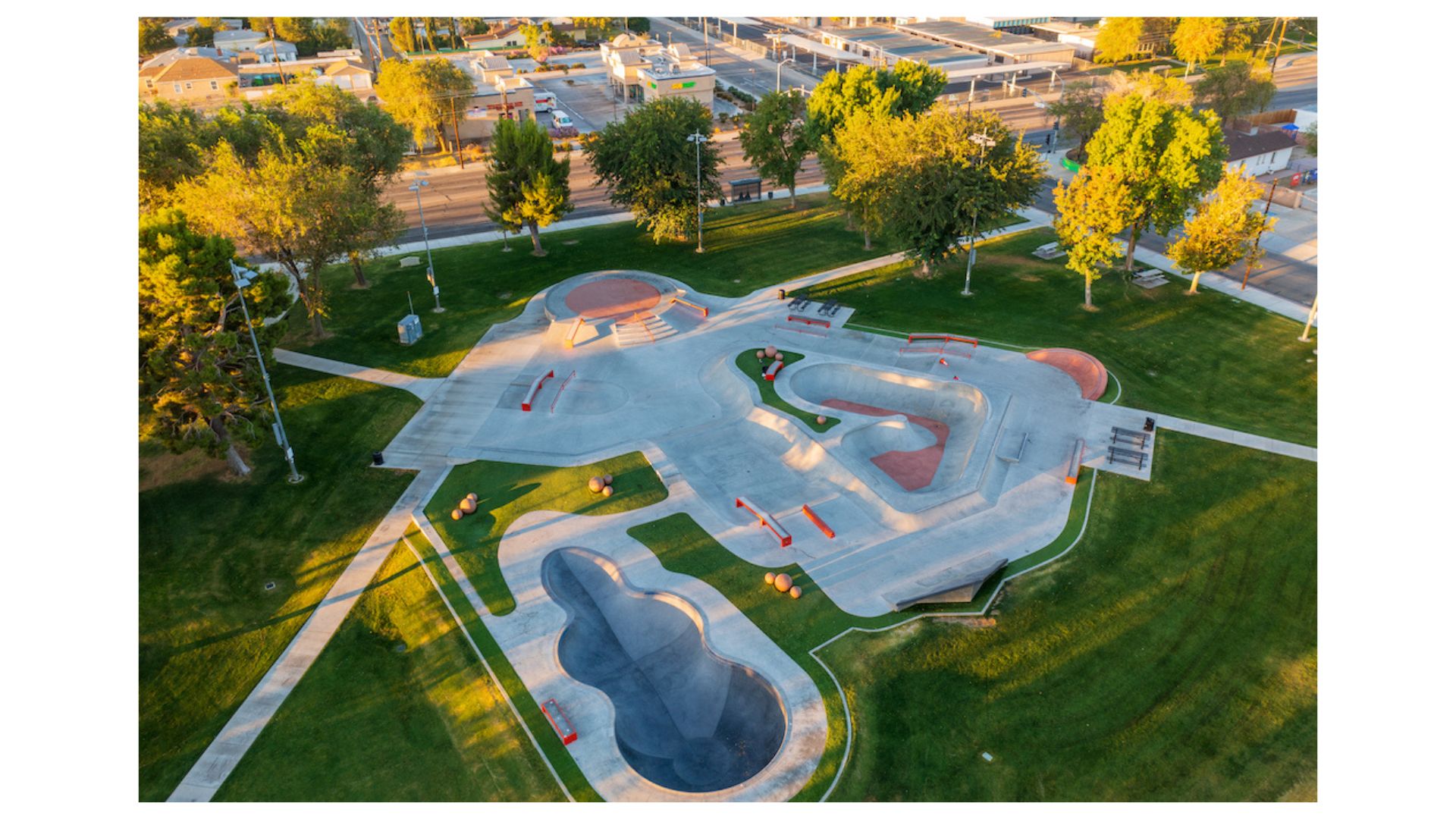 «10 хвилин пішки і ти в парку»: нове бачення зелених просторів міста