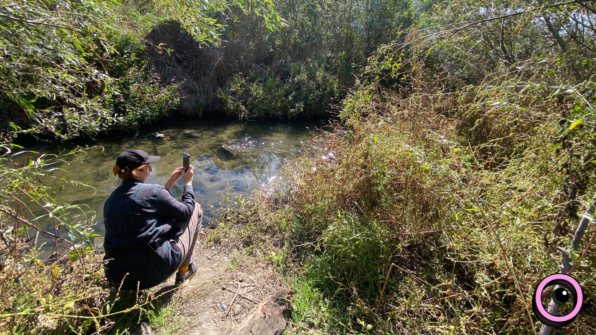 Річкова експедиція та «Палаюча Москва»: екоактивісти запрошують долучитися до «бузкового» берегоукріплення