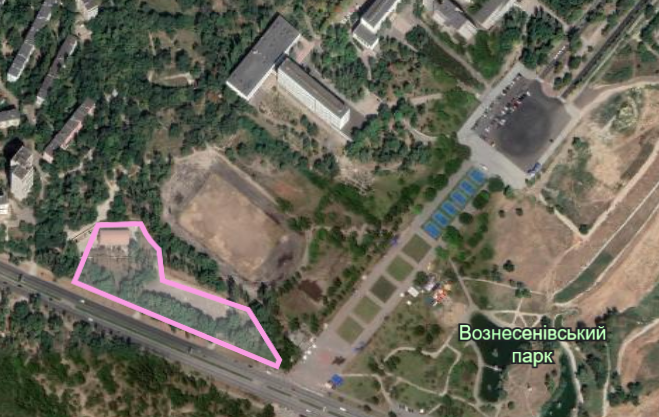 Болото на Райдузі та паркувальний хаос: які ризики несе зведення нового житлового комплексу на Набережній