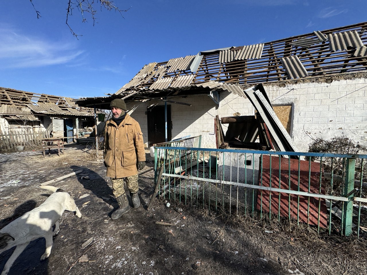 «Рускій мір прийшов і до нас»: як живе село Жовта Круча