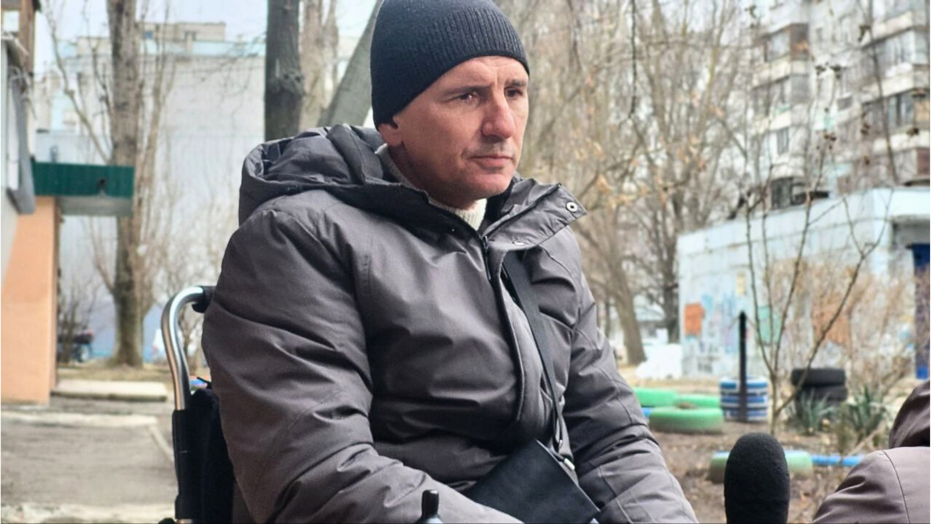 Робимо багато, але цього катастрофічно недостатньо: у Хортицькому районі відкрили підйомник у будинку ветерана