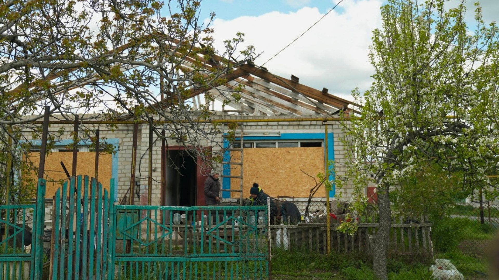 «Ми стали тренувальною базою для росіян»: як зараз виживає Біленьке