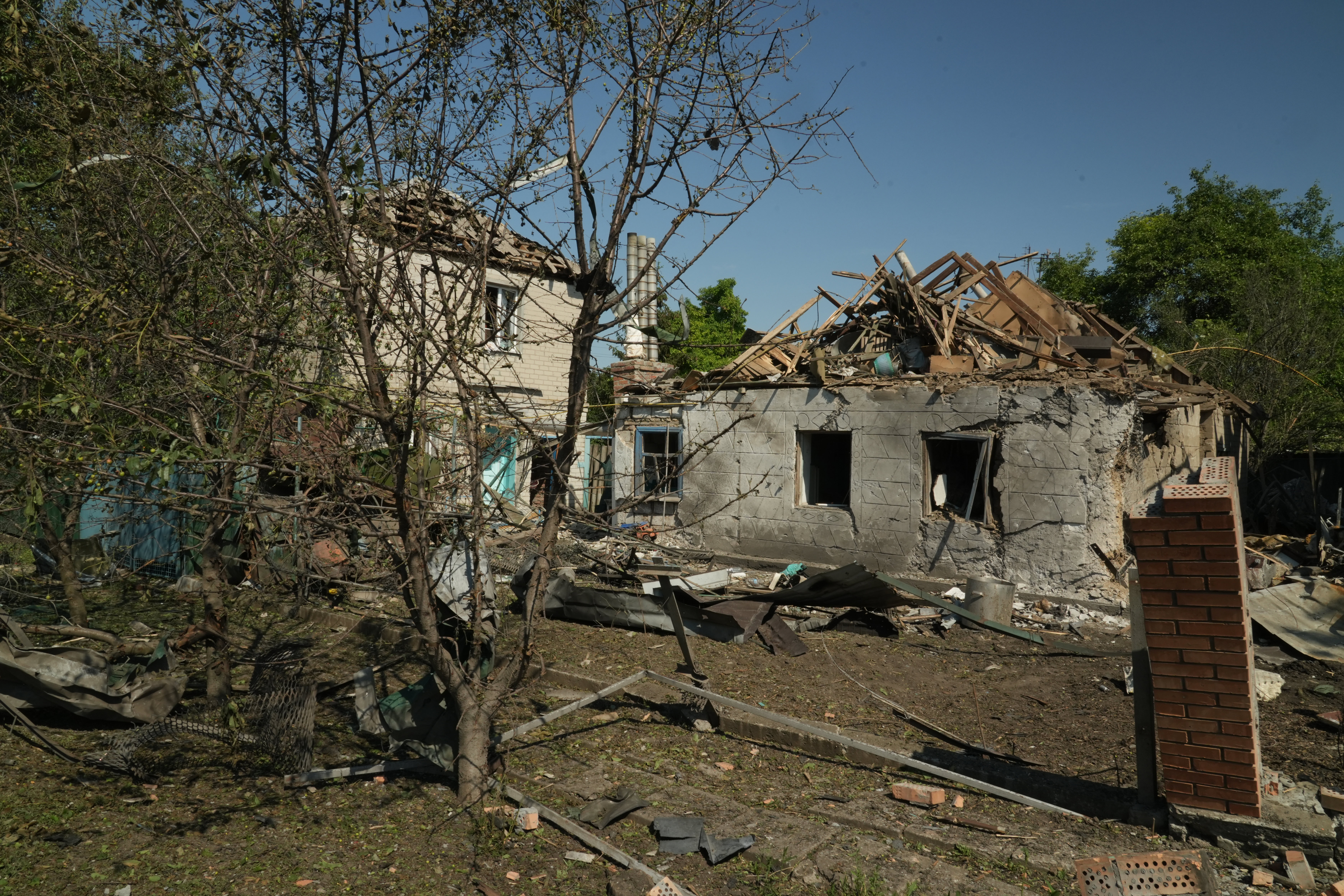 «Там, де жевріє надія, але дементори висмоктують життя»: Вільнянськ — місто, що живе попри війну