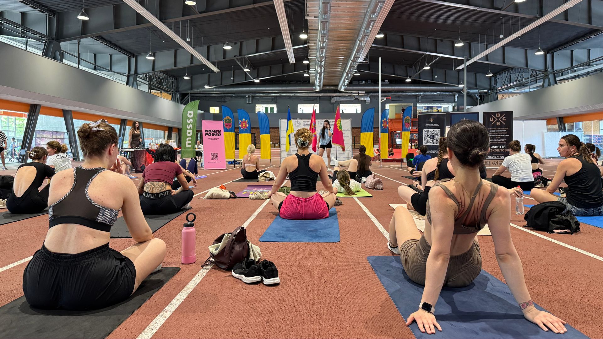 «Наші скажені ідеї показують, що Запоріжжя живе»: як спортивне комʼюніті Woman Power рухає і підтримує місто