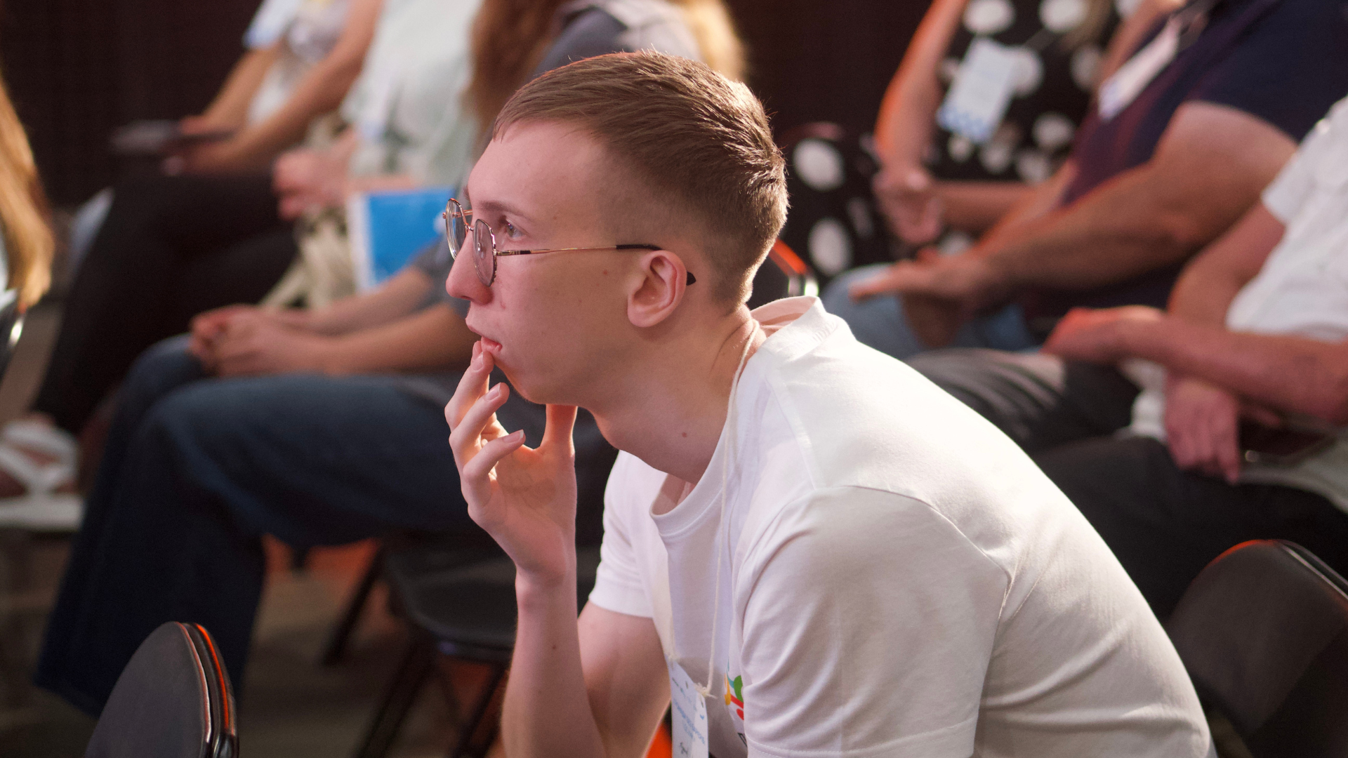 Підйомники в укриттях та доступні ЦНАПи: у Запоріжжі представили проєкти із безбарʼєрності громад області