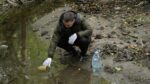 Очистити берег і перевірити воду: у Запоріжжі провели толоку на березі річки Суха